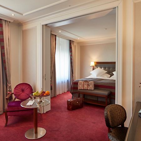 Hotel Schweizerhof Zuerich Экстерьер фото Suite