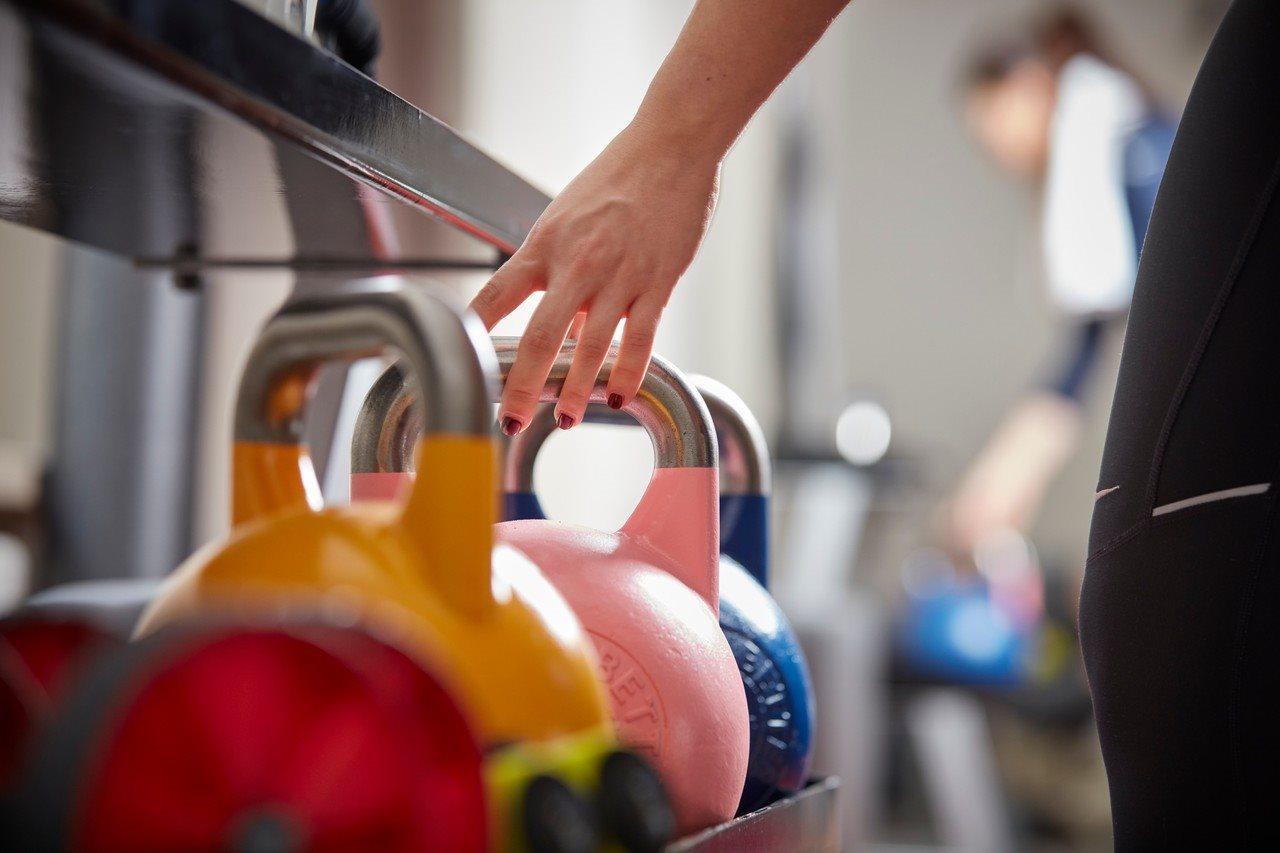 Hotel Schweizerhof Zuerich Экстерьер фото Kettlebells in a gym
