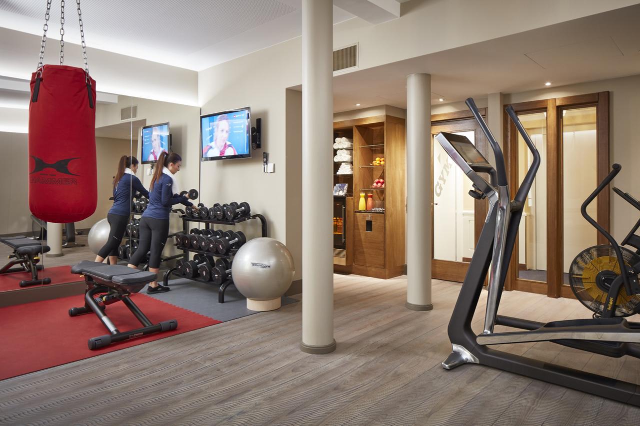 Hotel Schweizerhof Zuerich Экстерьер фото The gym at the InterContinental London The O2